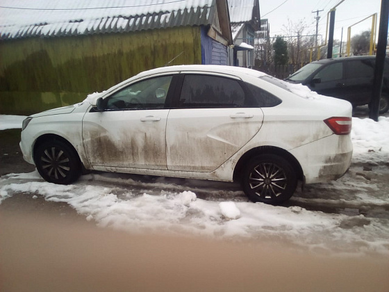 LADA VESTA (GFL330)