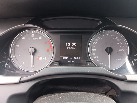 Audi S4 IV (B8)
