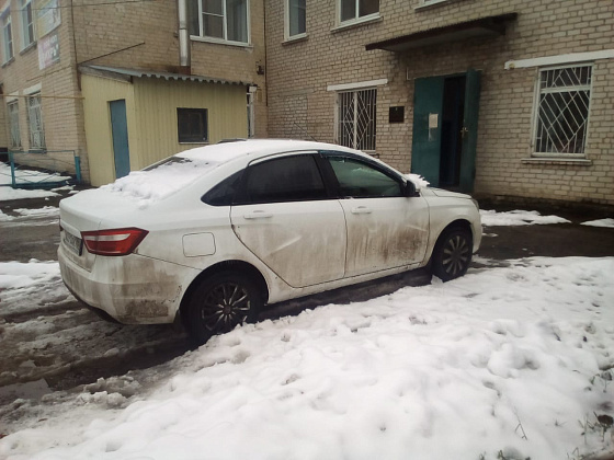LADA VESTA (GFL330)
